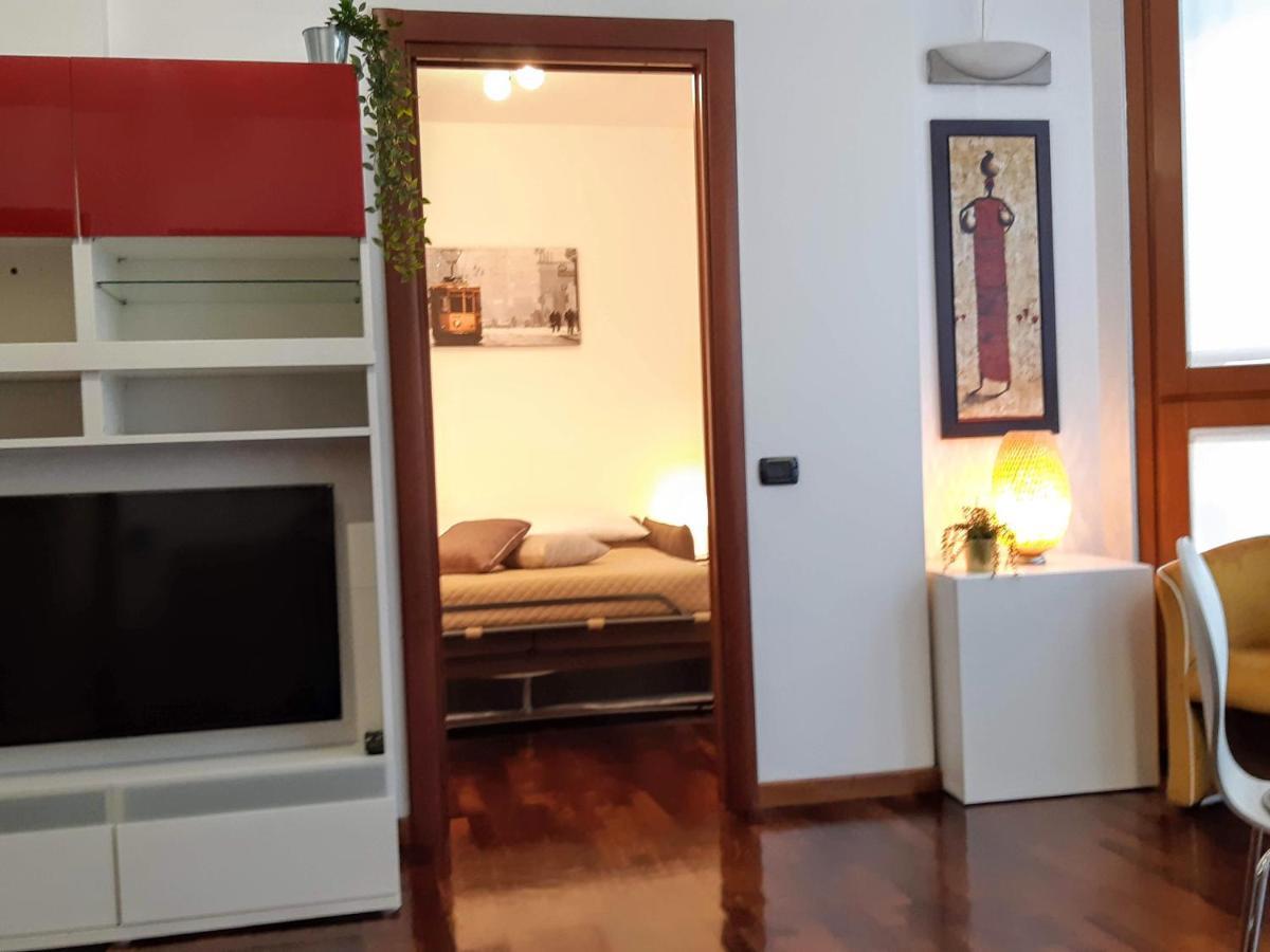 Suite Rent Милано Екстериор снимка