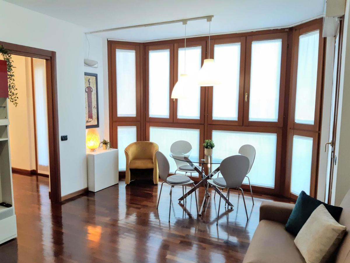 Suite Rent Милано Екстериор снимка
